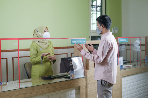 Berapa Biaya Zeiss Smile Pro di RS dr Yap Yogyakarta