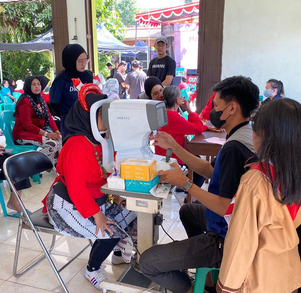 Rabun Dekat Zeiss SMILE Pro